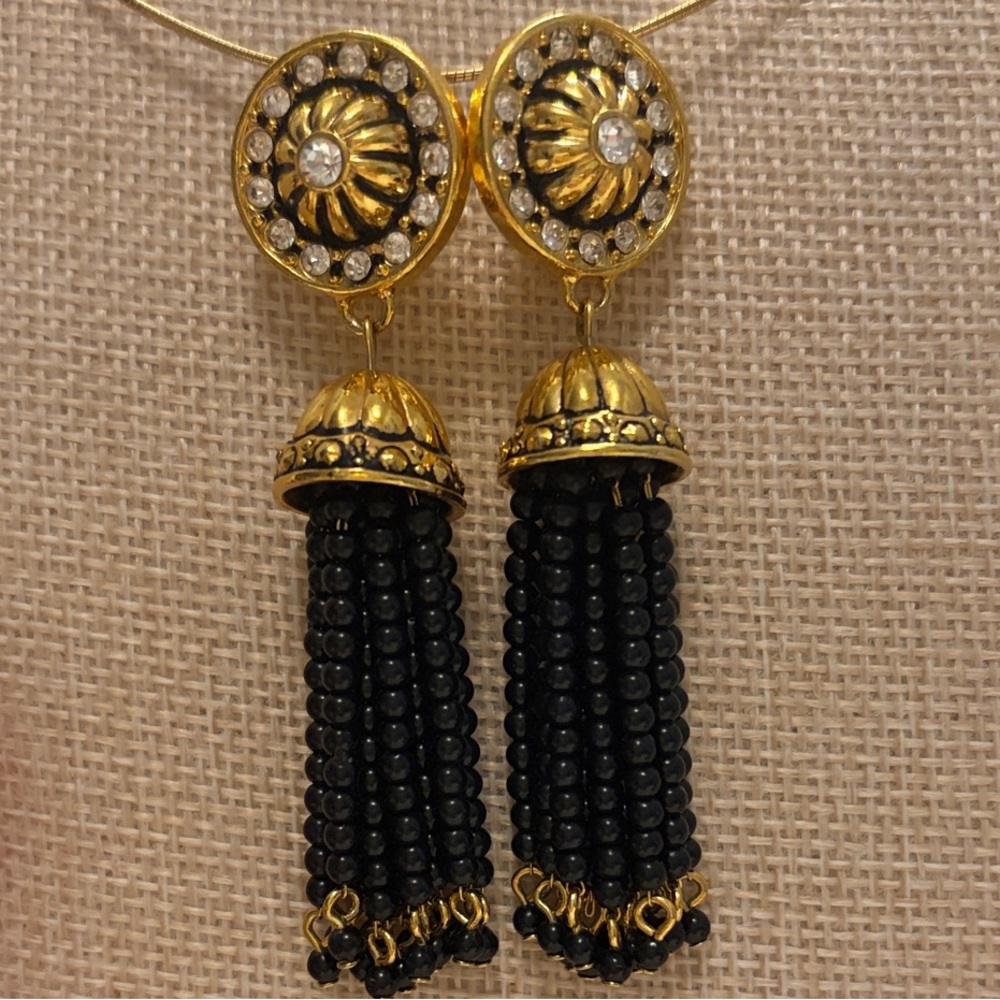 Avon Vintage Gold and Black Beaded Tassel Earrings Clip